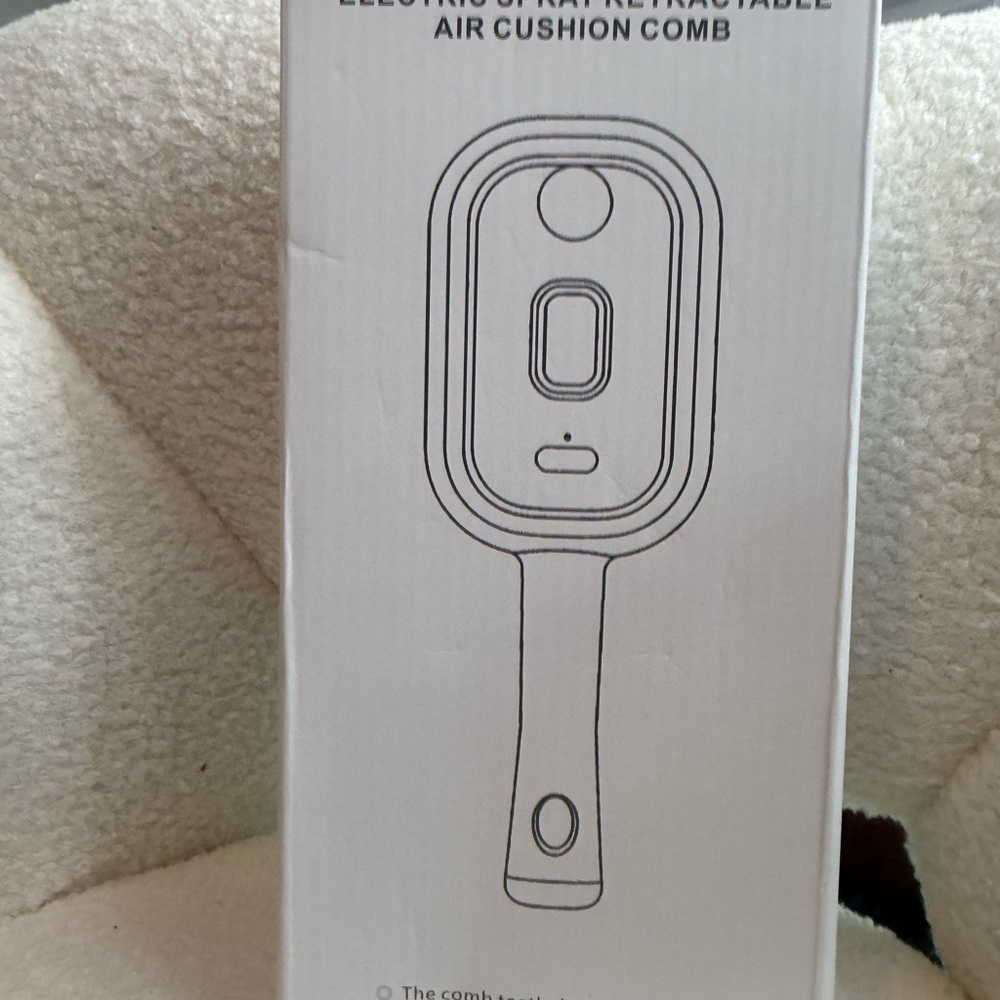White Electric Retractable Air Cushion Hair Brush